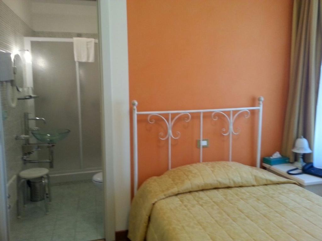 Hotel Ristorante Ruatta San Maurizio Bilik gambar